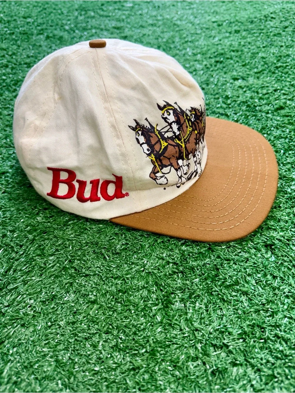 Vintage Budweiser Snapback.